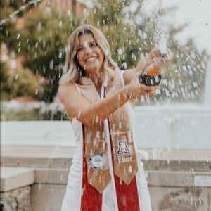 Meet your Posher, Madyson